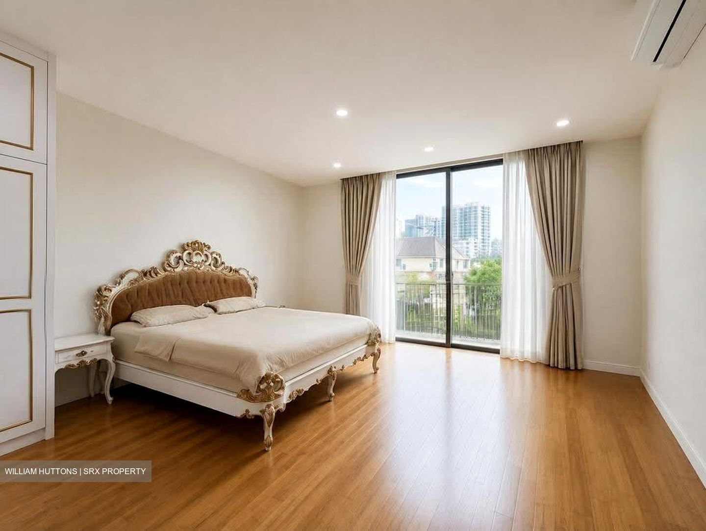 East Coast Hill (D16), Semi-Detached #610284341